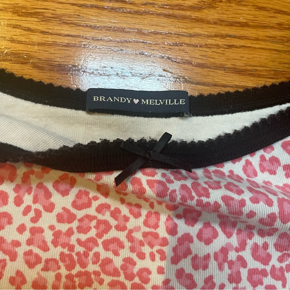 Brandy Melville Pink Leopard Crop Tank - Picture 2 of 3